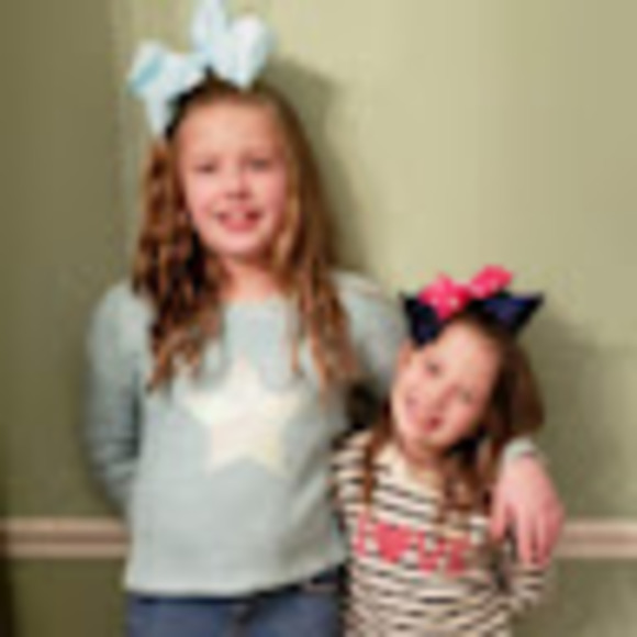 Meet your Posher, Julie - Picture 1 of 1